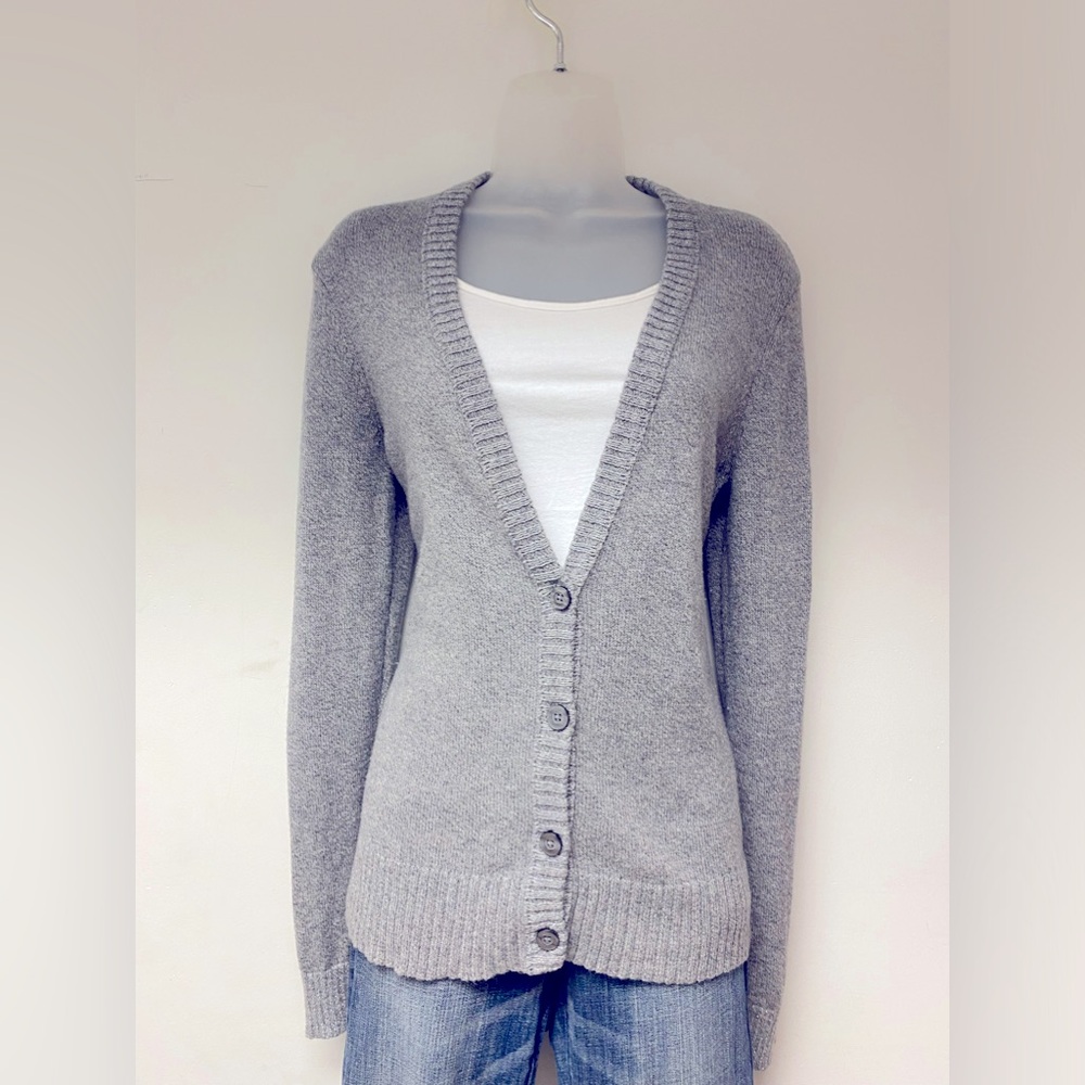 American Eagle Outfitters Sweater Size Large